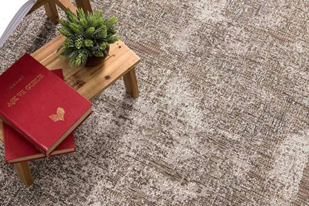 Verenda Rug - 202114 Ivory