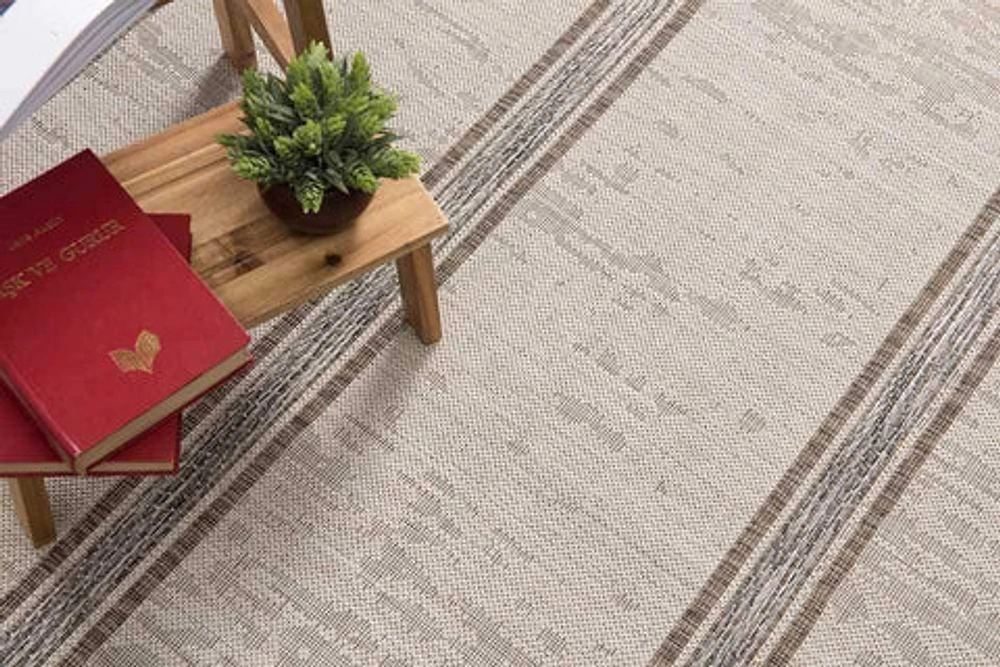 Verenda Rug - 202116 Ivory