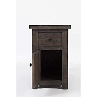 Madison County Chairside Table - Greater Vancouver Furniture