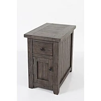 Madison County Chairside Table - Greater Vancouver Furniture