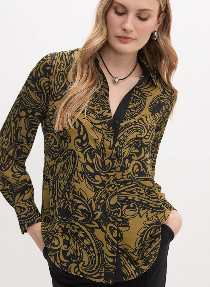 Blouse boutonnée à motif paisley