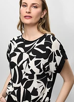 Geometric Print Short Sleeve Top