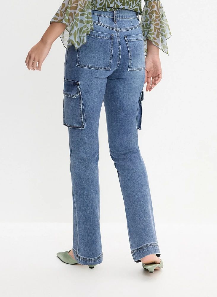 Wide-Leg Cargo Jeans