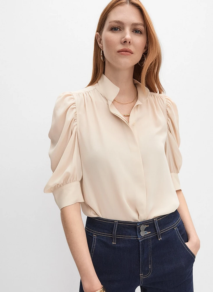 Blouse à manches bouffantes drapées