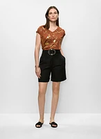 Foil Motif T-Shirt & Linen Blend Shorts