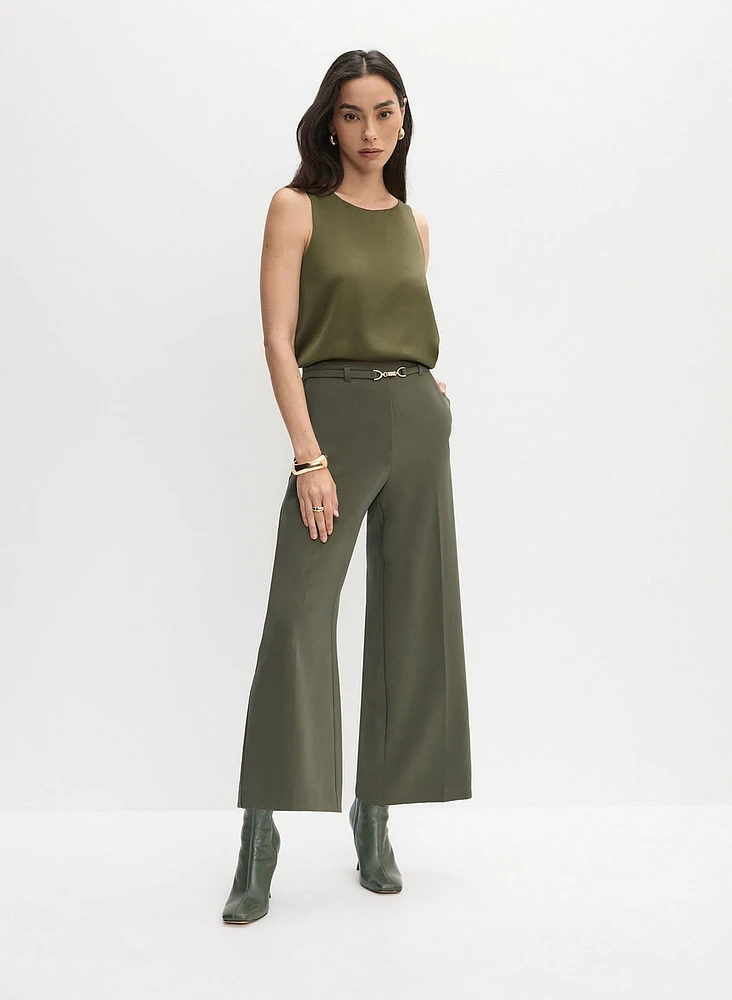 Blouse ras-du-cou et pantalon gaucho ceinturé