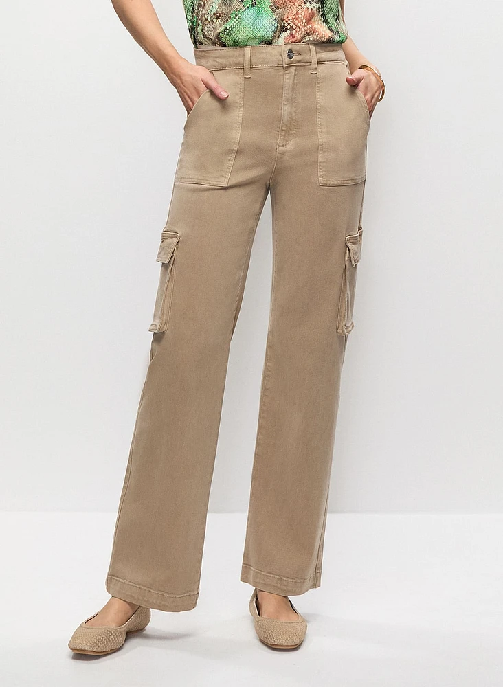 Wide Leg Cargo Jeans