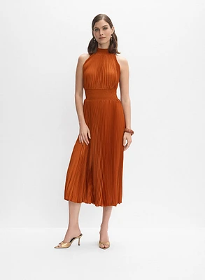 Robe plissée en satin