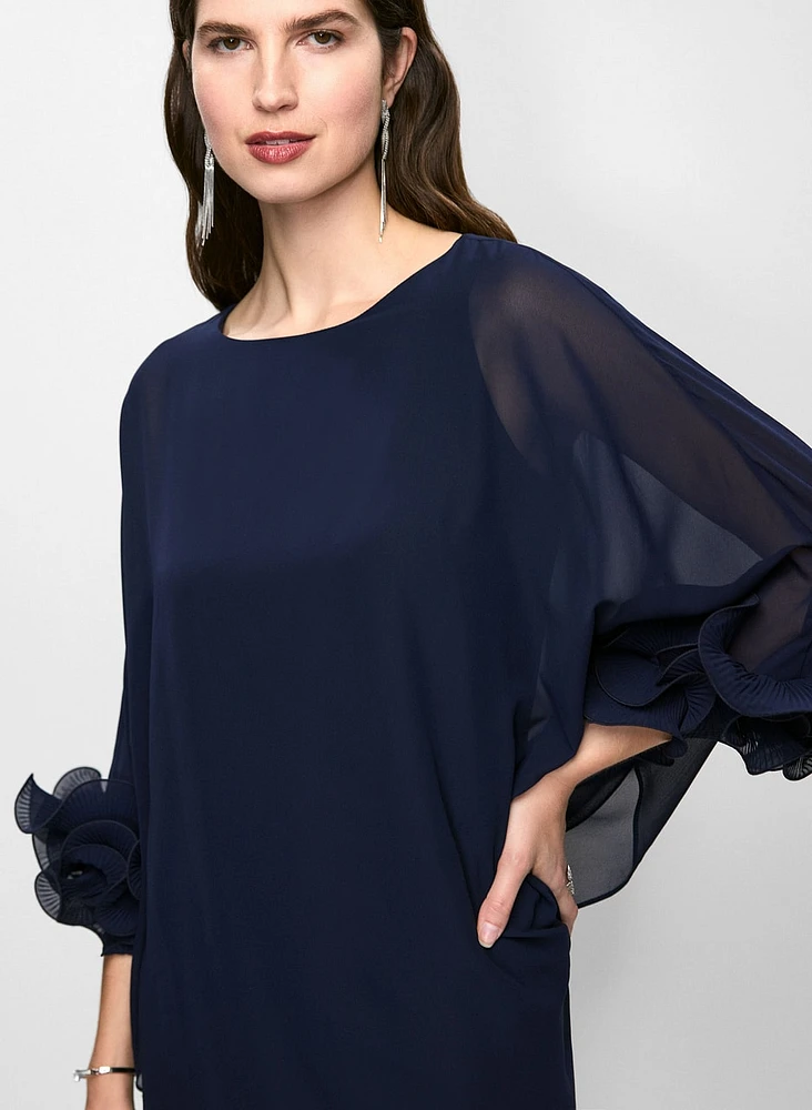 Robe cocktail avec manches en chiffon