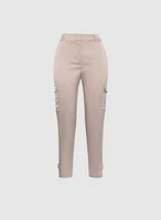 Pantalon cargo en satin à boucle