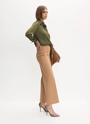 Blouse en satin et pantalon gaucho