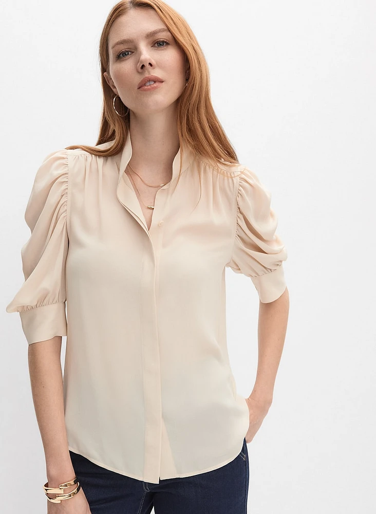 Blouse à manches bouffantes drapées