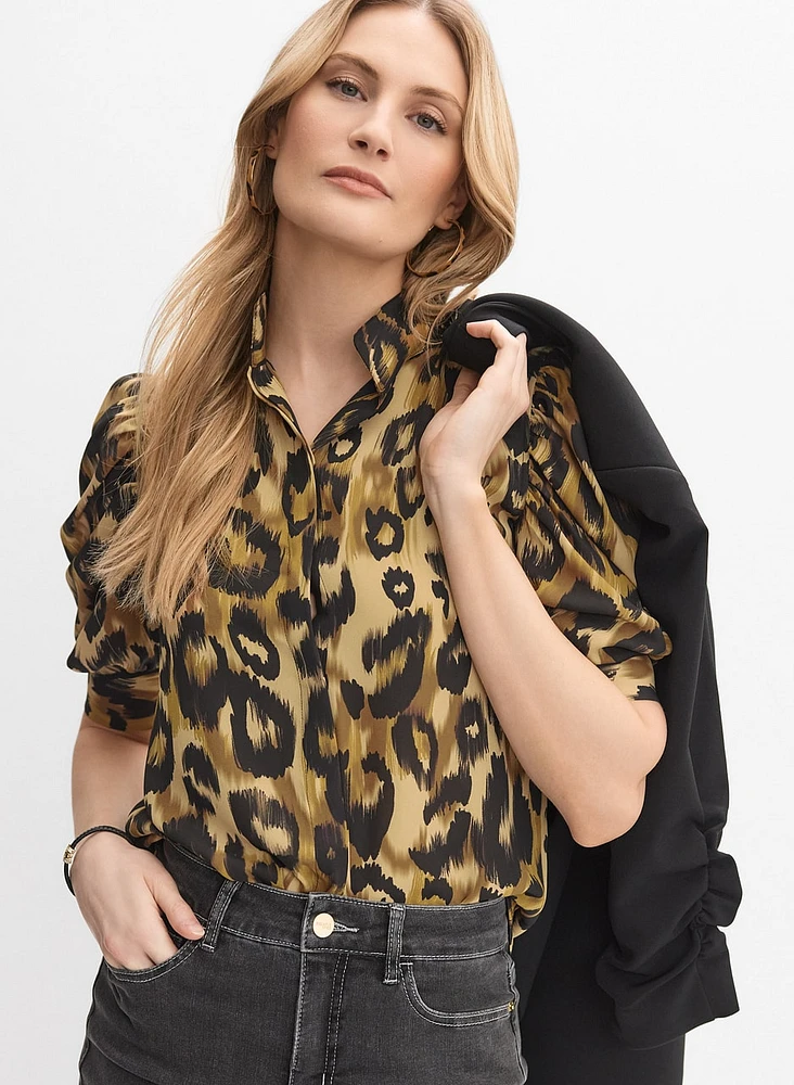 Blouse léopard à manches bouffantes