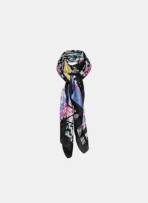 Mixed Leaf Print Scarf