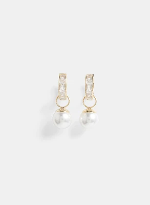 Boucles d'oreilles pendantes à perle et zircons cubiques