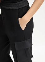 Cargo Pocket Wide Leg Pants