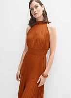 Robe plissée en satin