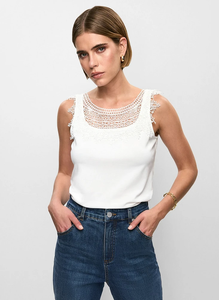 Sleeveless Lace Detail Top