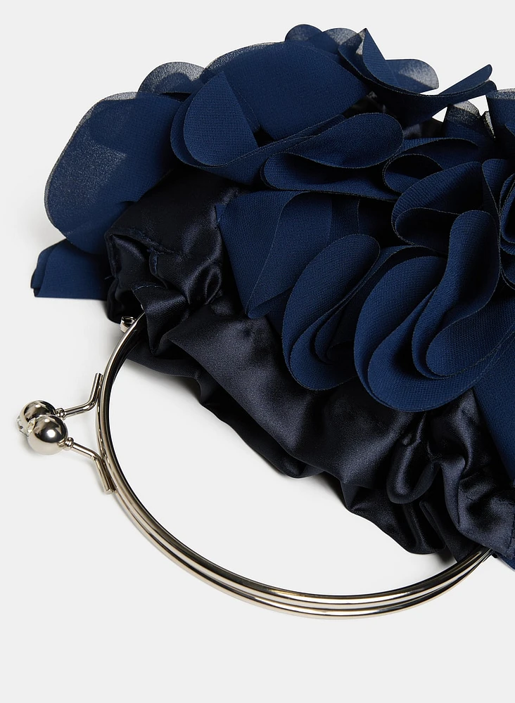 Pochette à volants
