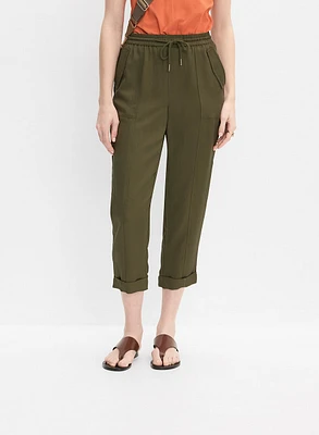 Pull-On Drawstring Capris