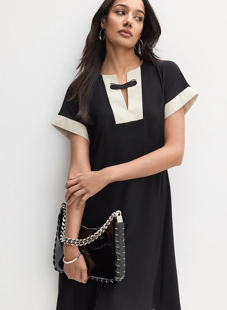 Joseph Ribkoff - Contrasting Split Neck Dress