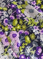 Robe florale ornée de paillettes