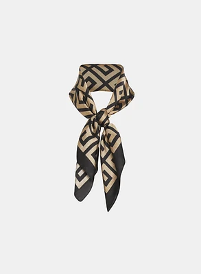Foulard à motif géométrique