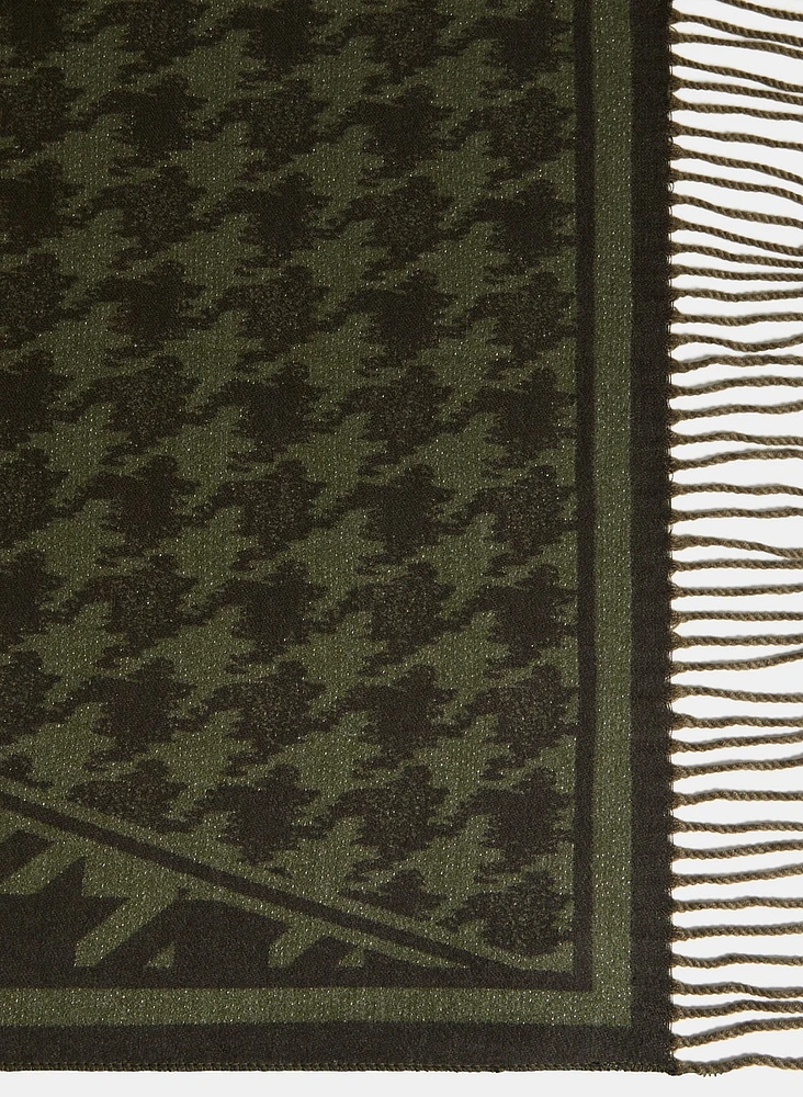 Foulard long à motif pied-de-poule