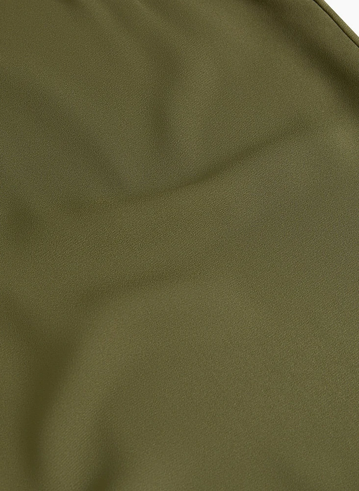 Sleeveless Crepe Blouse