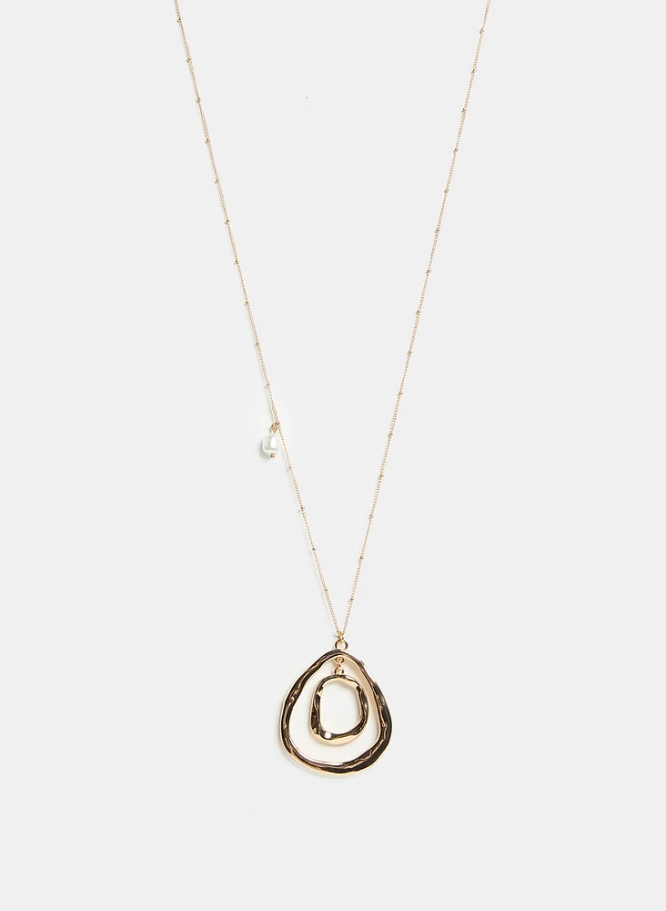 Oval Ring Pearl Insert Necklace