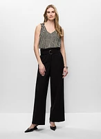 Haut à motif géométrique et pantalon à jambe large