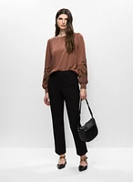 Haut à applique et pantalon Amber