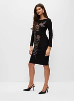 Robe ajustée à motif floral et clous