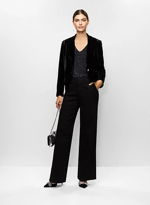Veste en velours et jean évasé