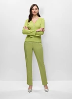 Haut à encolure en V zippée et pantalon à jambe étroite