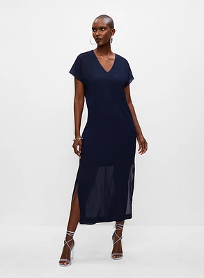 Robe longue à fentes et col en V