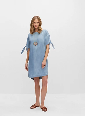 Robe en tencel et noeud aux manches