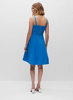 Robe ajustée et évasée à bretelles minces