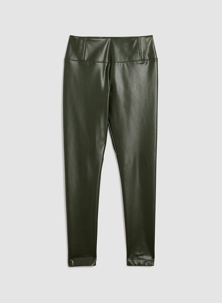 Pantalon à jambe étroite en cuir végane