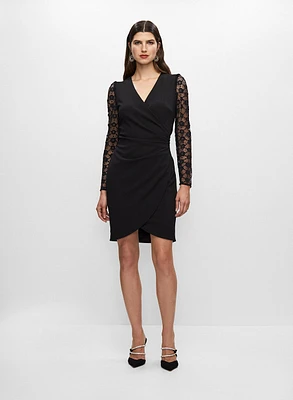 Robe tulipe avec manches en dentelle