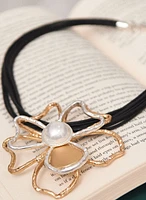 Flower Pendant Necklace