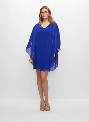 Robe à cape superposée et perles