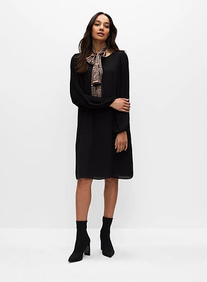 Robe en chiffon à manches ballon plissées