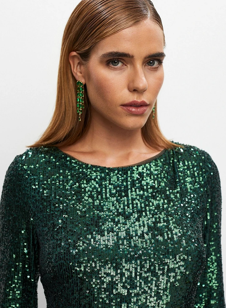 Robe en sequins à encolure bateau