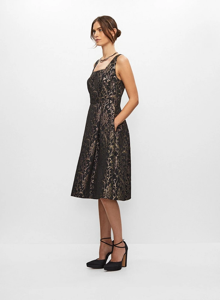 Robe sans manche à motif feuilles