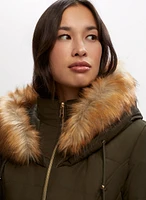 Manteau matelassé à capuchon