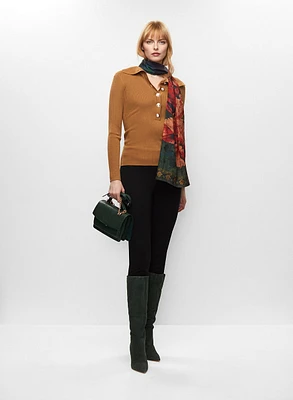 Pull à boutons et pantalon droit