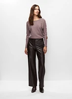 Pull ajouré et pantalon en cuir végane