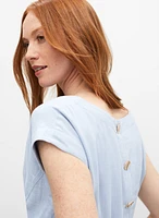 Robe de jour courte à boutons décoratifs