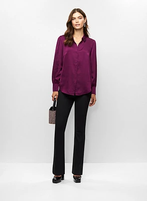 Chemisier satiné et pantalon évasé